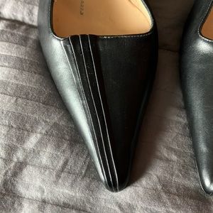 NWOT Badgely Mischka Kitten Heel Slingbacks, size 38